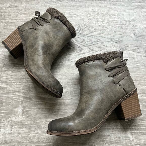 Roxy Dakota Sz 8 Booties Faux Leather Sherpa Lined Block Heels Boho Western Tie - Picture 3 of 8